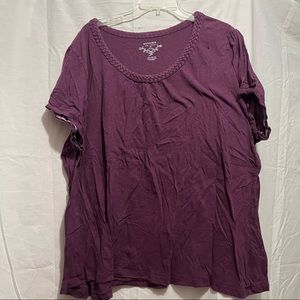 Purple tee shirt with braided detail 🧷
